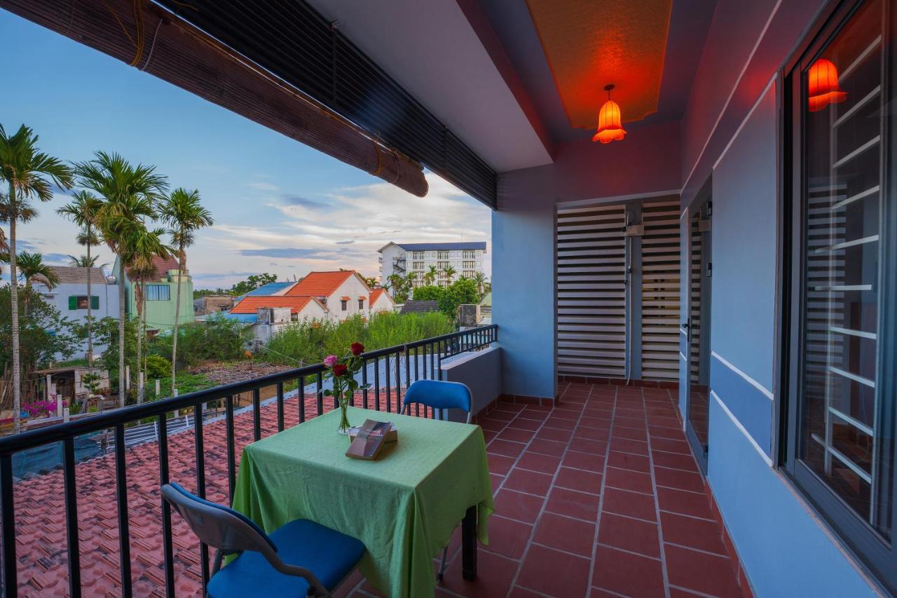 Countryside Moon Homestay Хойан Экстерьер фото